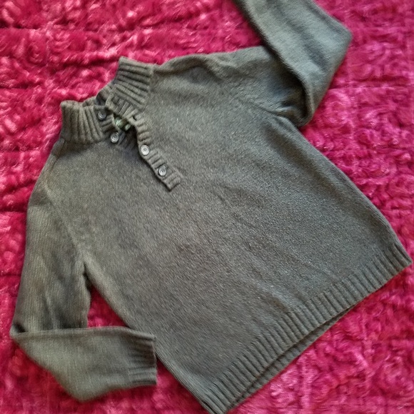 Eddie Bauer Other - MEN'S EDDIE BAUER GRAY BUTTON DOWN COLLAR SWEATER!